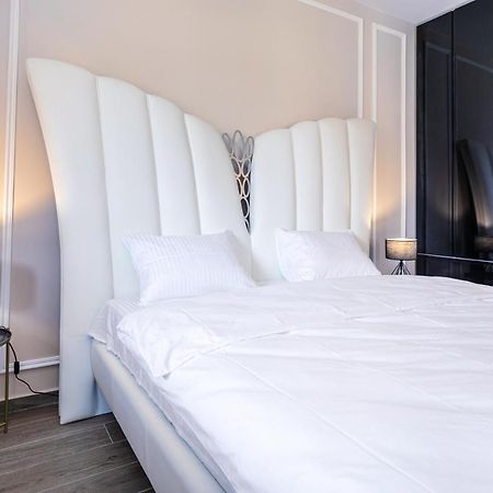 Royal Montesun Apartments Budva Buitenkant foto