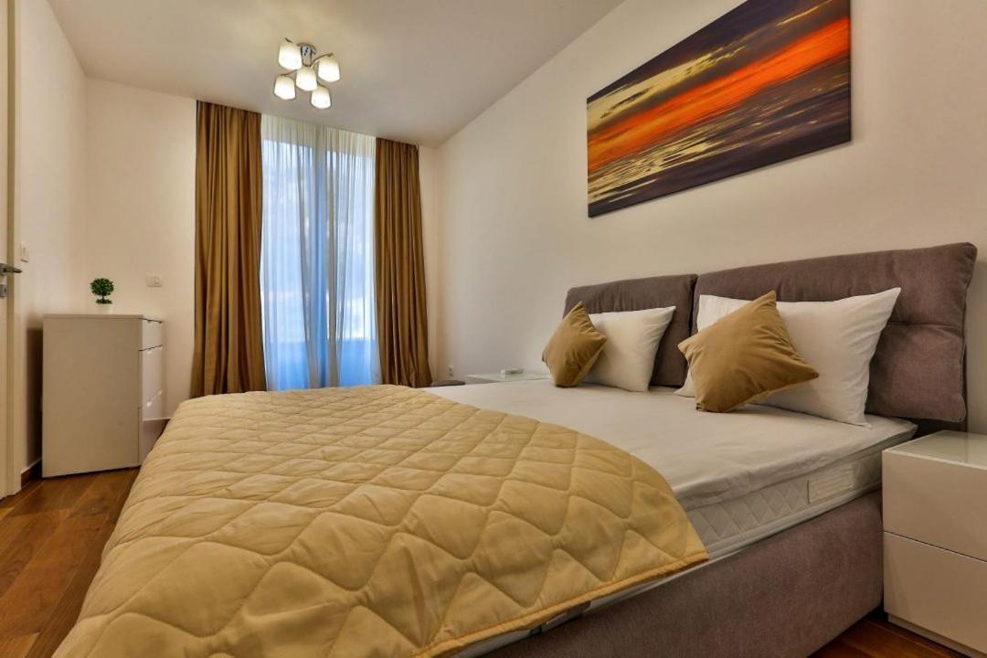 Royal Montesun Apartments Budva Buitenkant foto