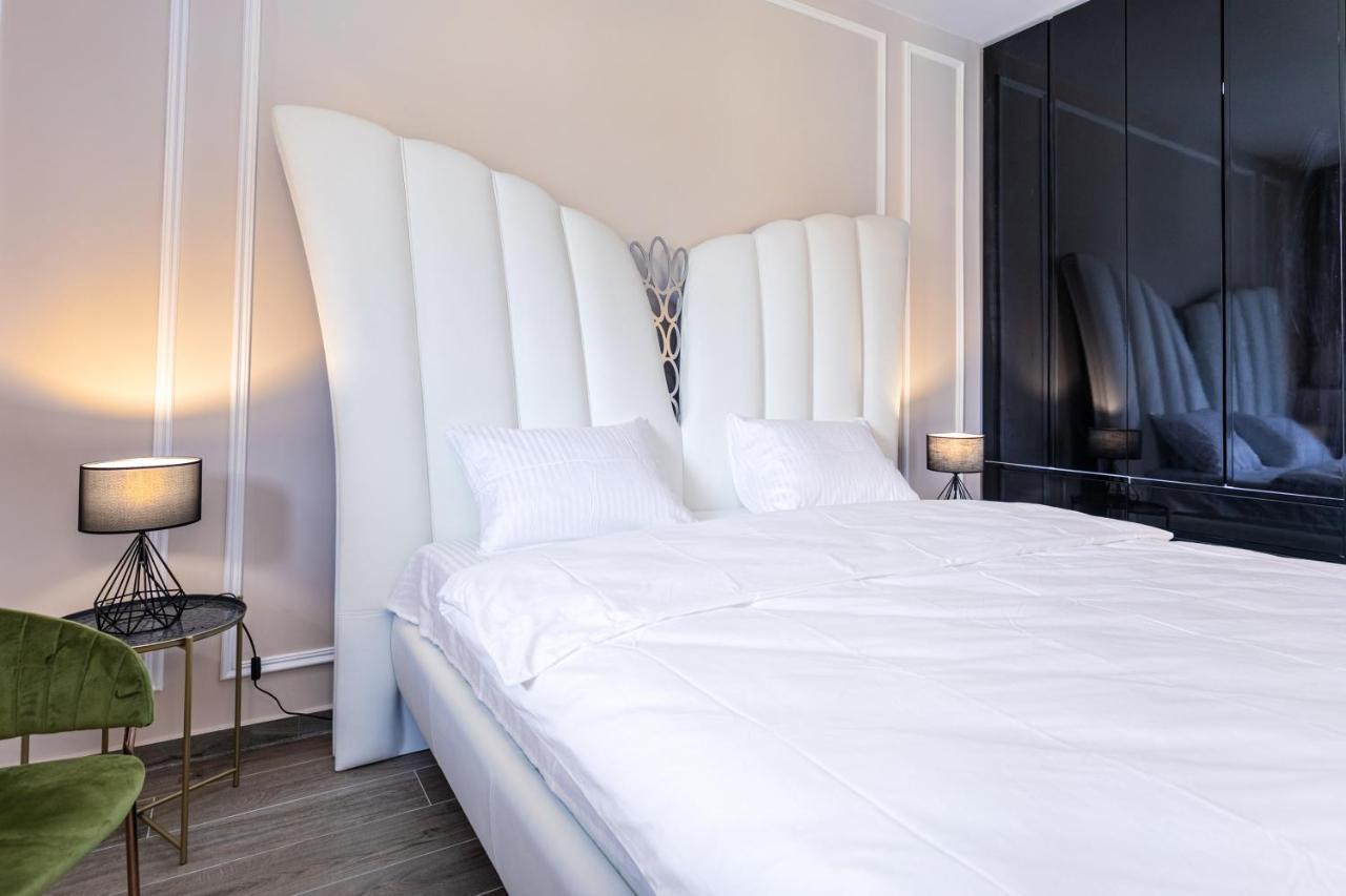 Royal Montesun Apartments Budva Buitenkant foto